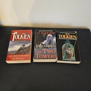 J.R.R. Tolkein Paperback books Lot Set of 3 SHIPS FROM USA, NOT DROP-SHIP SELLER